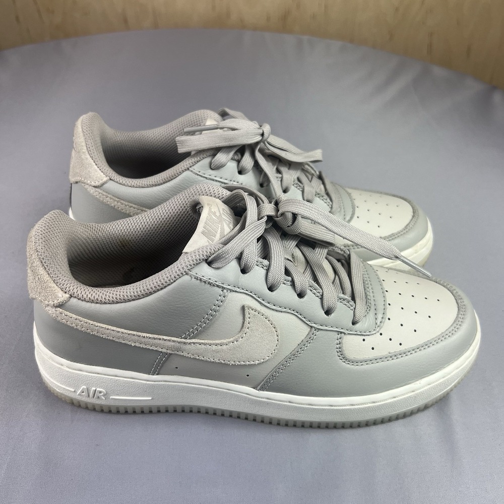 Nike Air Force 1 Hf5349-001 Youth 5.5 Pre-owned Good Condition - Picture 5 of 16